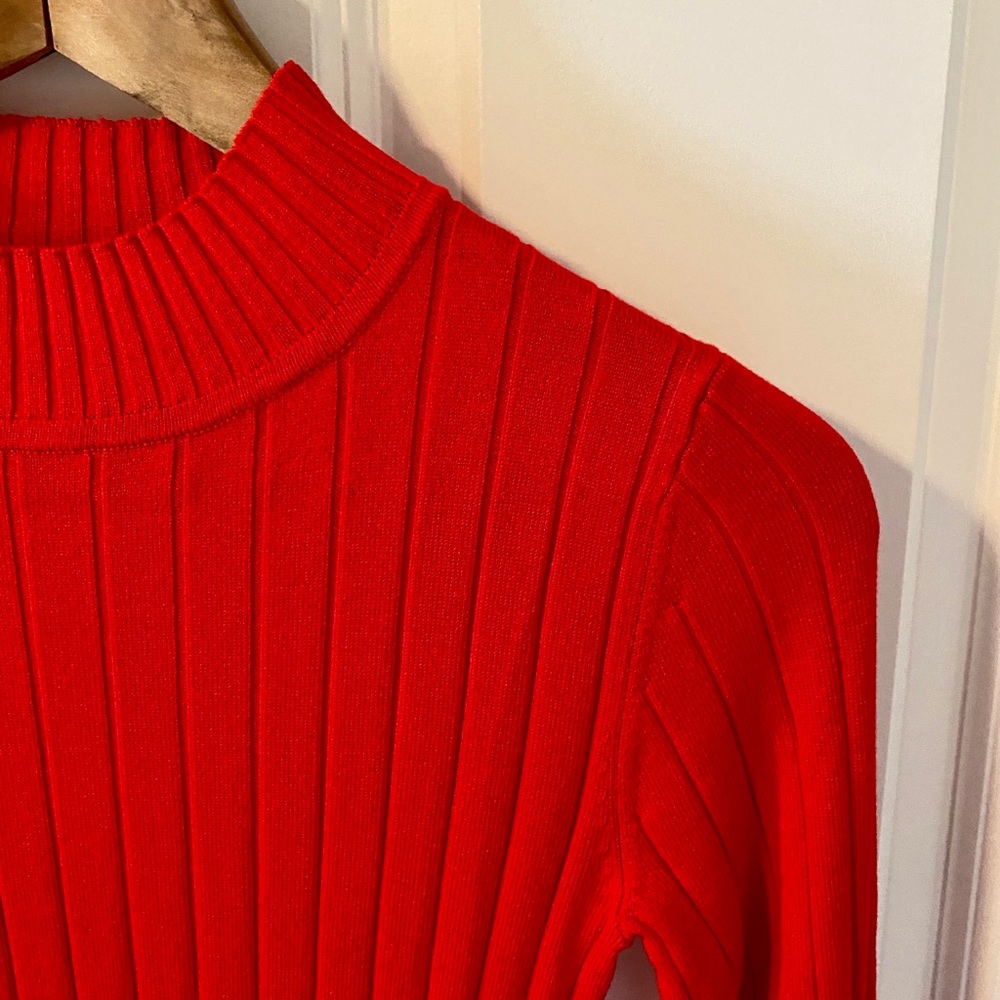 H&M Red Sweater Dress - Picture 3 of 5